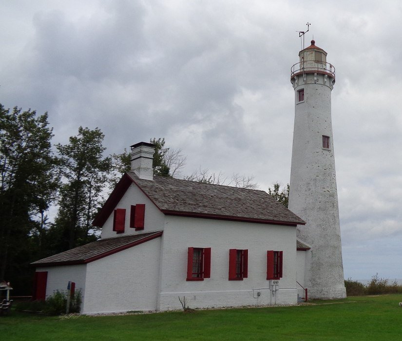 Sturgeon Point Lighthouse: Harrisville, MI
